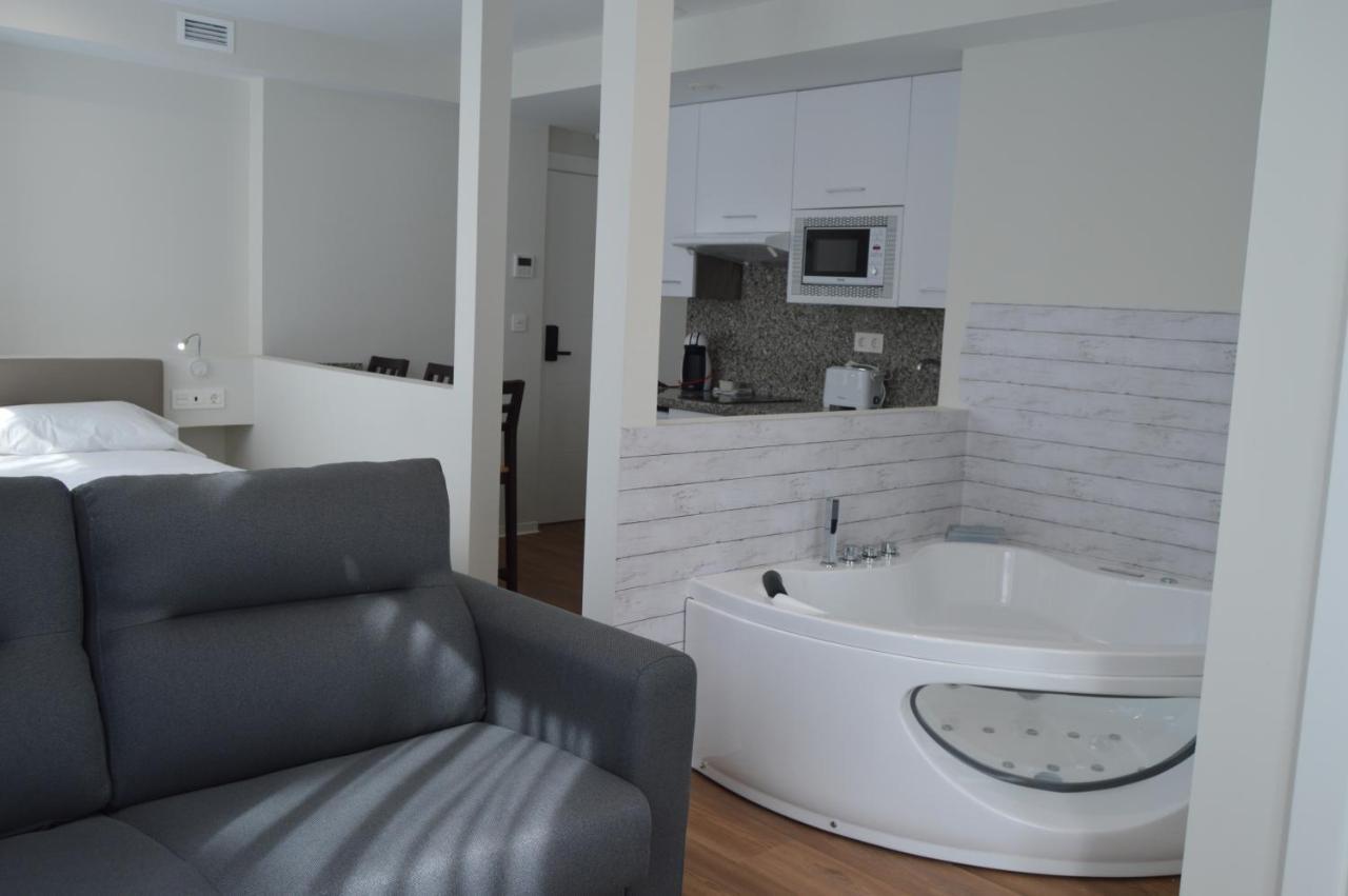 Apartamentos El Beyu Onís エクステリア 写真